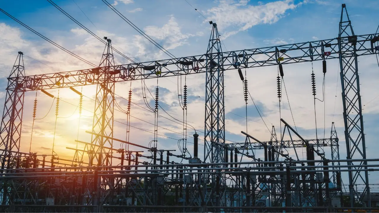 pese-a-apagones-mexico-cumplira-acuerdo-electrico-con-belice-afirma-amlo