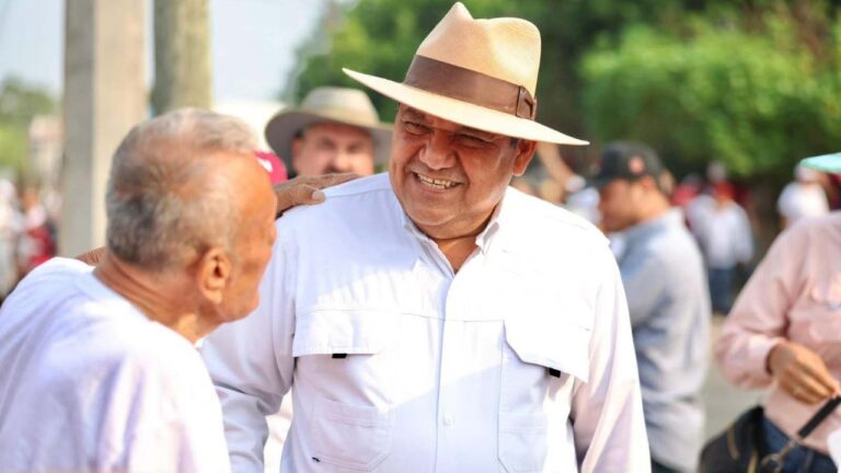 amlo-respalda-a-javier-may-y-asegura-que-va-a-hacer-un-buen-gobierno-en-tabasco