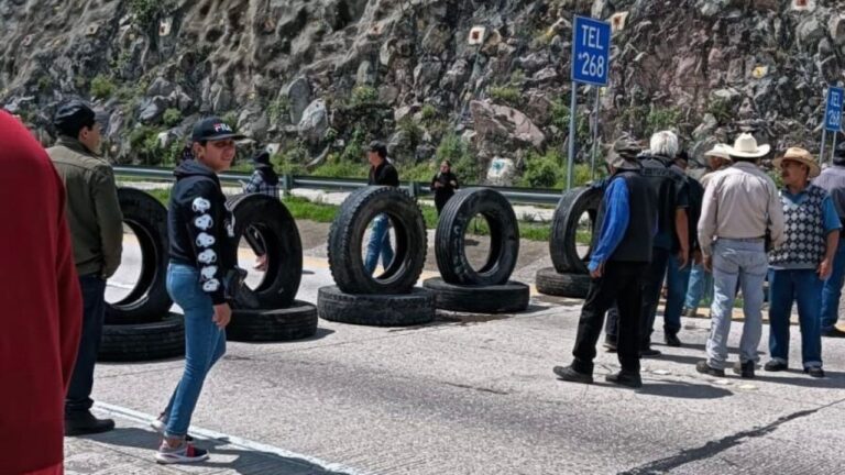 arco-norte-continua-bloqueada-ejidatarios-llevan-57-horas-de-protesta