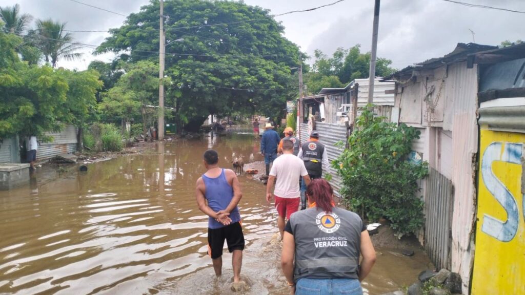 emiten-alerta-en-veracruz-por-crecida-de-rios-tras-intensas-lluvias