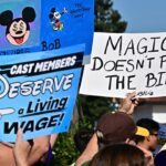 trabajadores-de-disneylandia-amenazan-con-una-huelga-por-sus-salarios