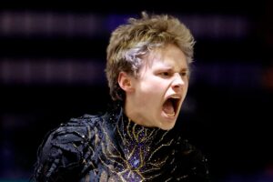 3901e19eead149f5a28852cd0ded9efd