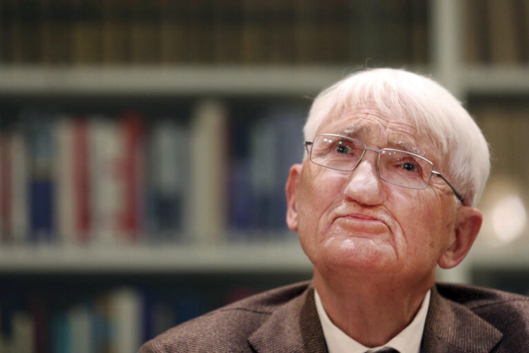Muere el filósofo alemán Jürgen Habermas a los 96 años