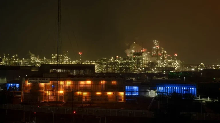 57cac96c327f4f53afda78af9f17c630