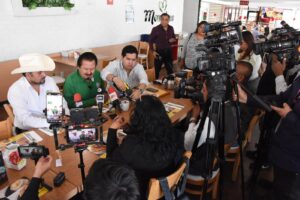 951bb61045e94437bea4895a7761ad82