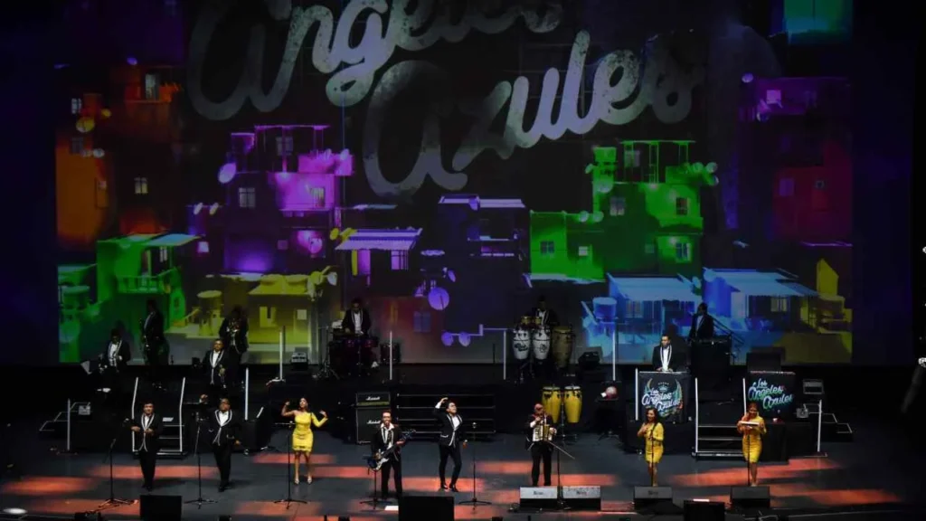 27edf39a7bb64248baafa3284d733c44