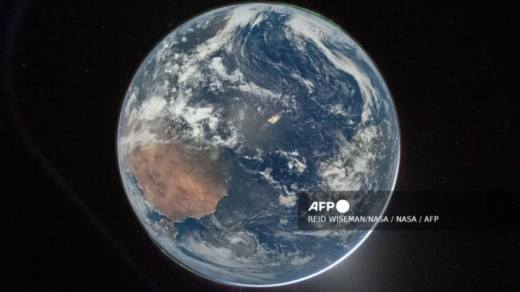 2a7c6fbdcddf46218b87bf281d61af40