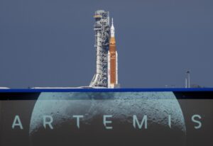 NASA programa para el 1 de abril despegue de Artemis II tras fallo y desmonte del cohete