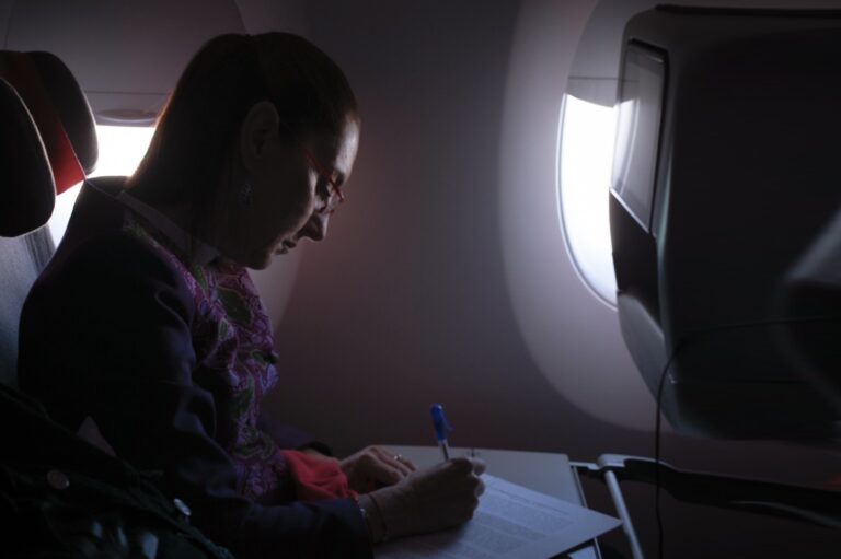 b114f42554ff42a4bcfc4c6667898f15