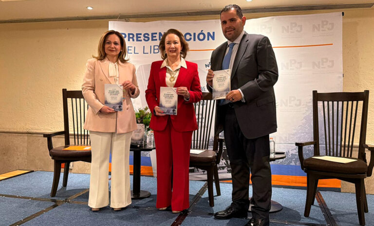 df0621c93ce646fc8e04cc289bf4db4b