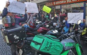 f97f708e87614e1795998b36cf7b8df2