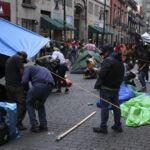 Maestros de México levantan protestas en capital y Oaxaca tras acuerdos con el Gobierno